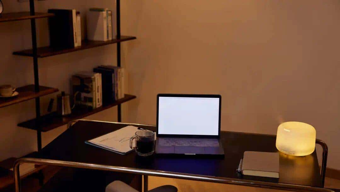 每天下午脑子像浆糊?除了没睡好,还可能是大脑“渴”了