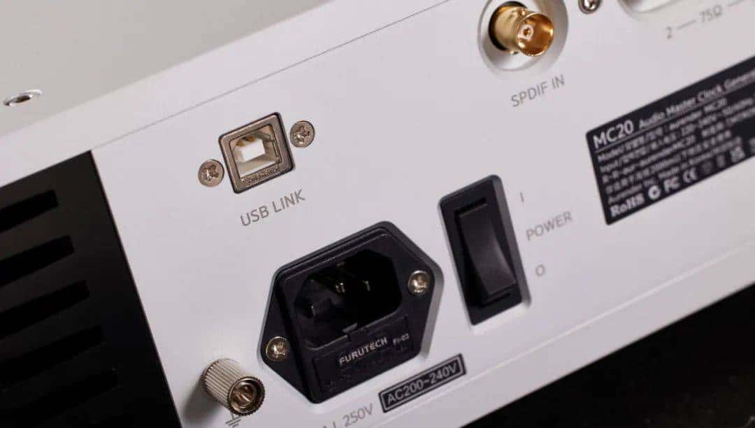 意想不到的巨大提升——Aurender MC20外置字时钟