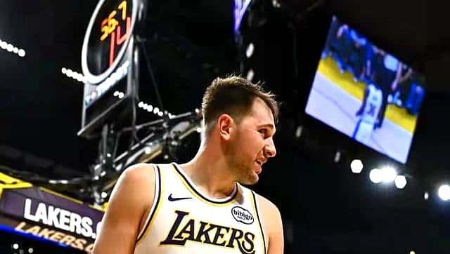 决战今夜。11月10日晚1800！中央5套CCTV5、CCTV5+直播节目表