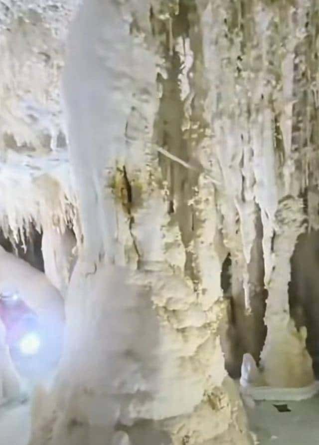 十四亿人不知道的人间仙境,石头“开花”,有谁见过?