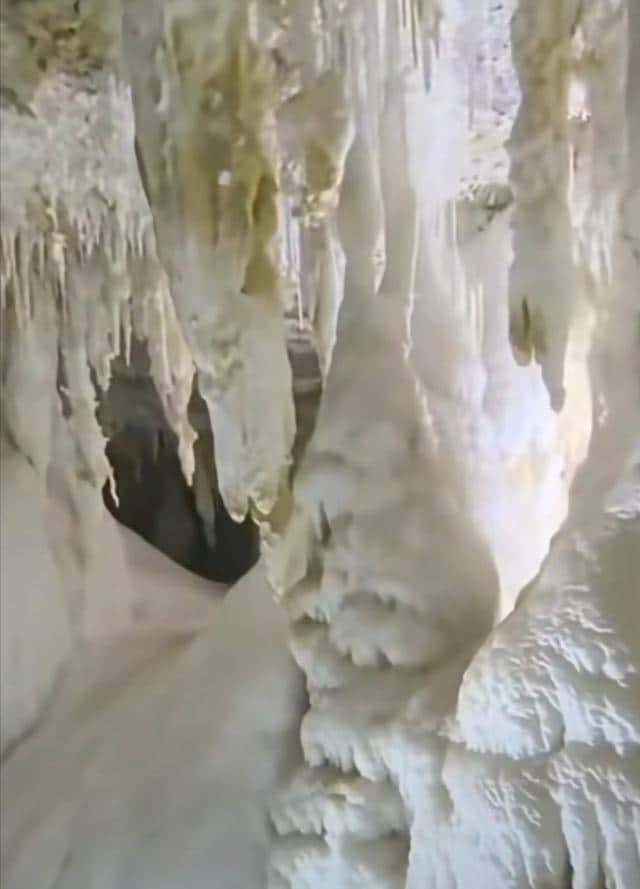 十四亿人不知道的人间仙境,石头“开花”,有谁见过?