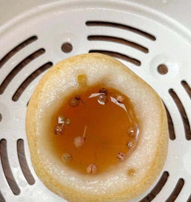 水果中的润肺王！锅里一蒸，痰全化了，喉咙超舒服，做法简单：