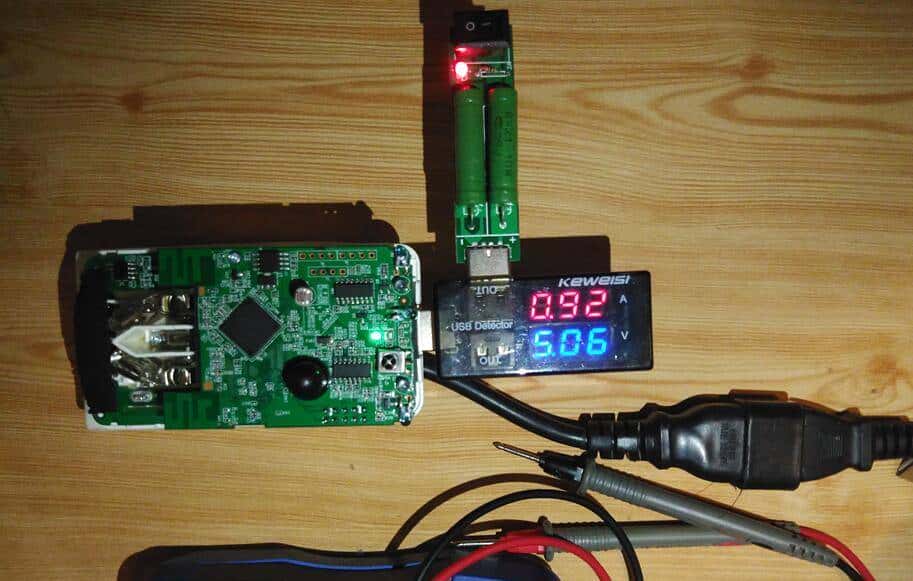 精选小猫智能管家-------一款让人刮目相看的插座