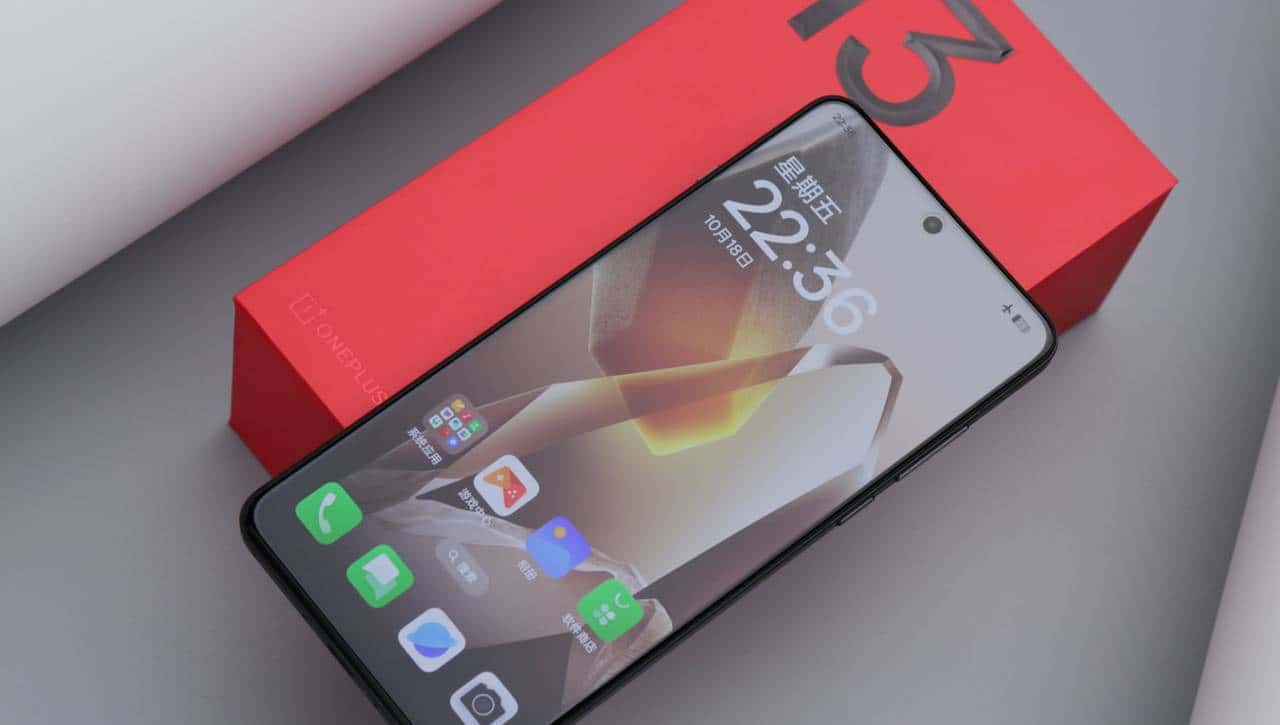 友商承让了,一加13评测:4499元起的骁龙8至尊版+2K屏+潜望长焦