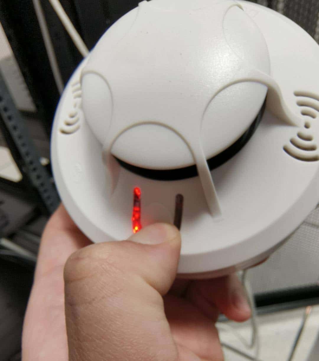 Zabbix+500元硬件平替5万元动环检测系统实现UPS温湿度烟雾等