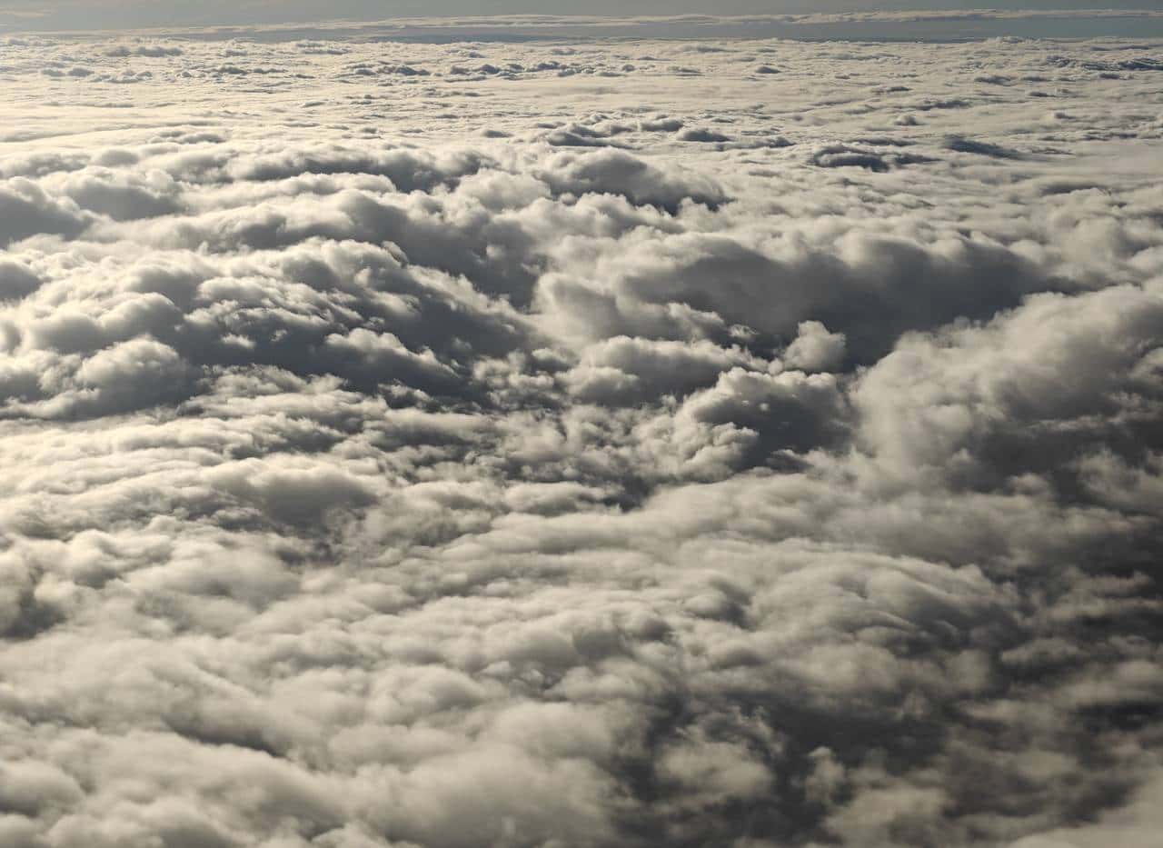 友商承让了,一加13评测:4499元起的骁龙8至尊版+2K屏+潜望长焦