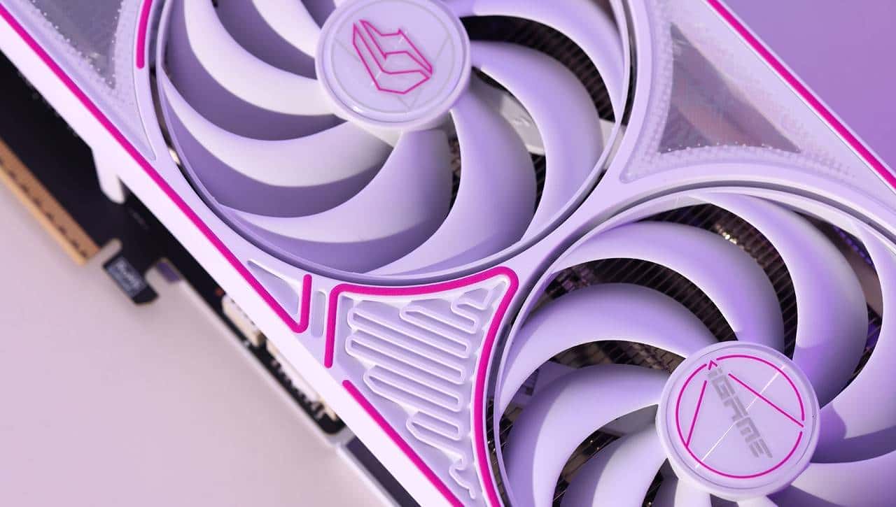 2K游戏神器 七彩虹iGame GeForce RTX 5070 Ultra W OC 12GB评测