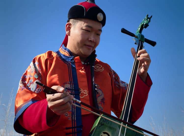 OPPO Find X9系列双机首测：不再摇摆，勇敢做自己