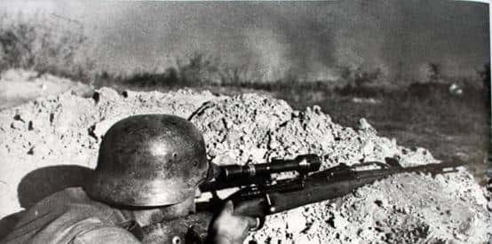 沉默杀手-诺曼底战役中的狙击手对决