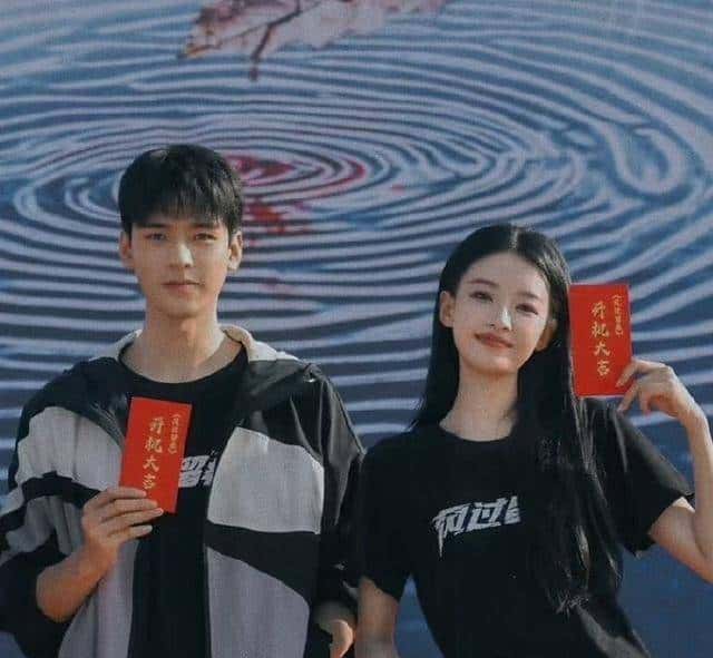 爱奇艺腾讯杀疯了！龚俊姜武新剧反悬浮，刑侦剧终于不搞花活了