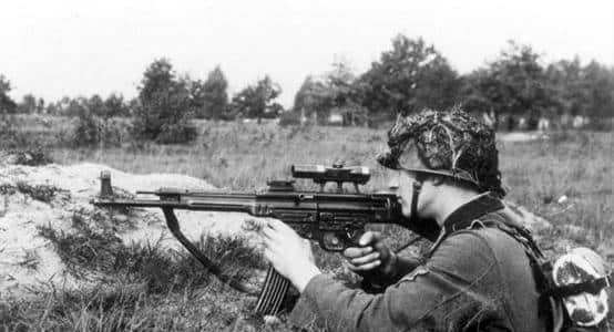 沉默杀手-诺曼底战役中的狙击手对决