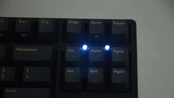 简单实用的码字利器 - IKBC C87 黑色茶轴机械键盘开箱