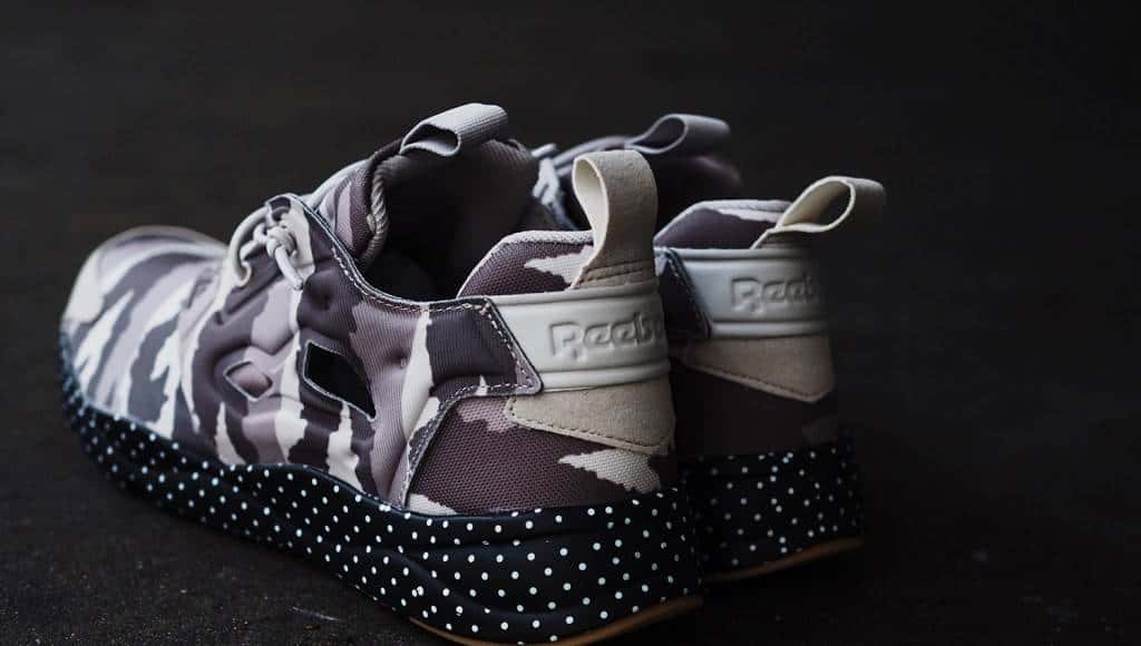 Sneaker 风潮来袭，「跑」出来的时髦客