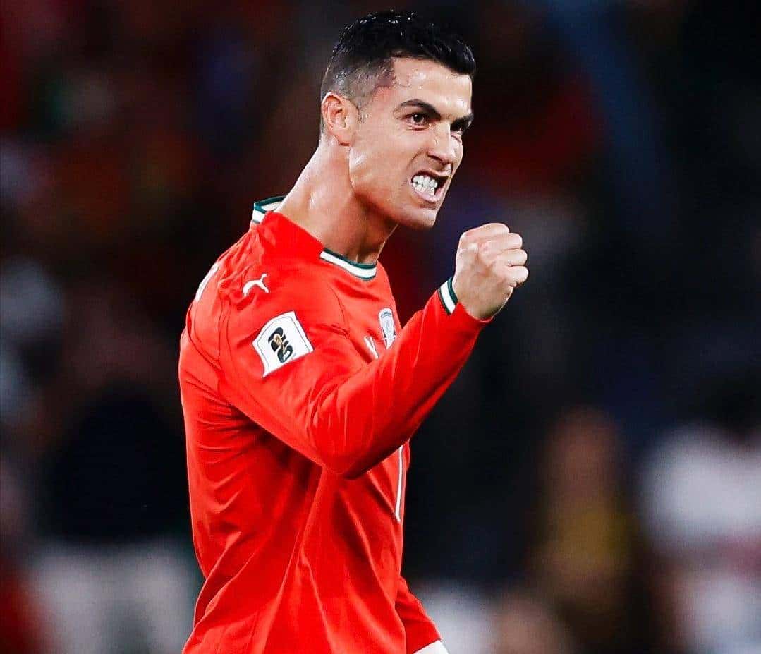 薪资战!沙特拟砸超 C 罗年薪挖萨拉赫，总裁的 “第一” 执念岂能容？