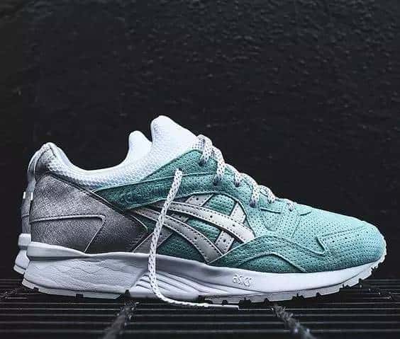 Sneaker 风潮来袭，「跑」出来的时髦客