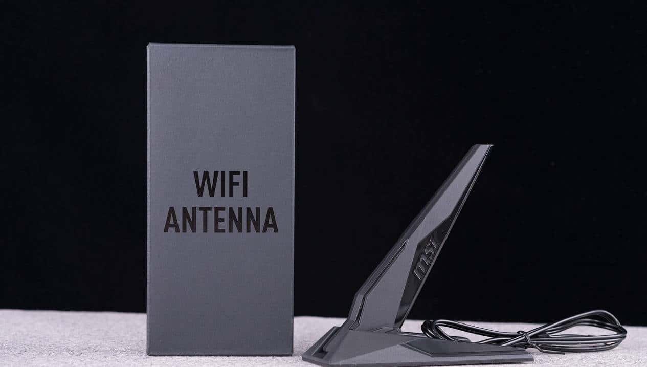 十年超神，巅峰再临：微星 MEG X870E GODLIKE X EDITION超神主板首发评测