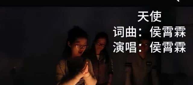 章莹颖遇害8年太催泪！博士男友不恋不婚。以另一种方式替她尽孝