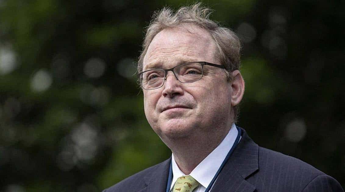 现钞正在变废纸！美国开启新一轮放水模式，普通人如何护住钱包？