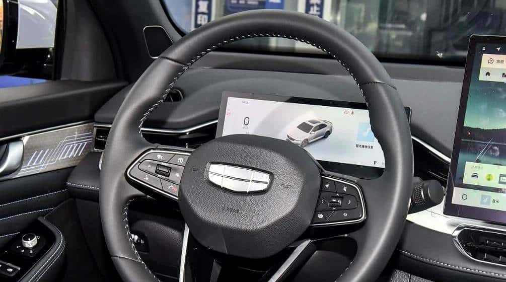 长安推出第三代UNI-V，对比吉利星瑞，买新还是买旧？