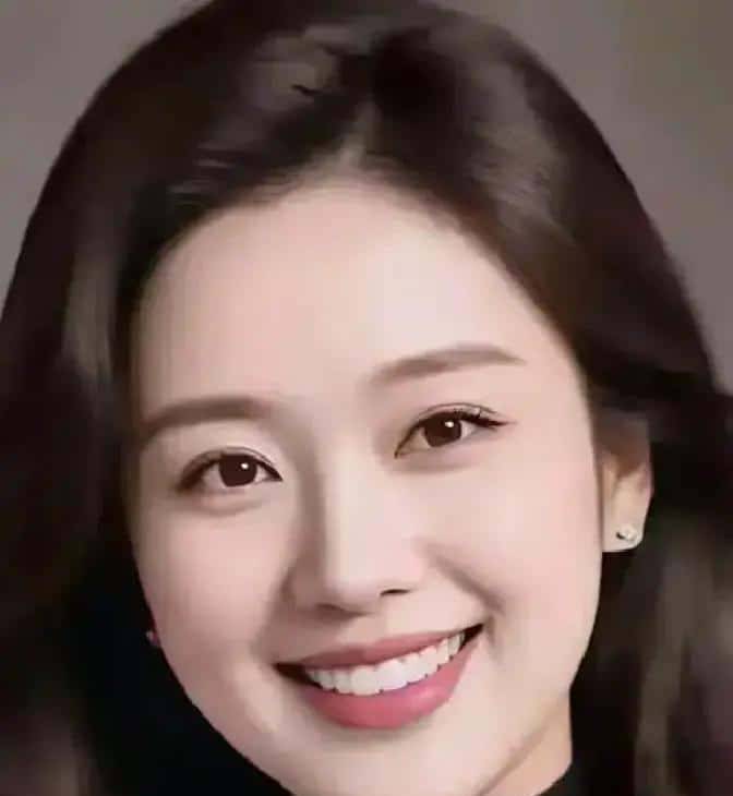 别瞎猜了！女人这4个动作就是“我愿意