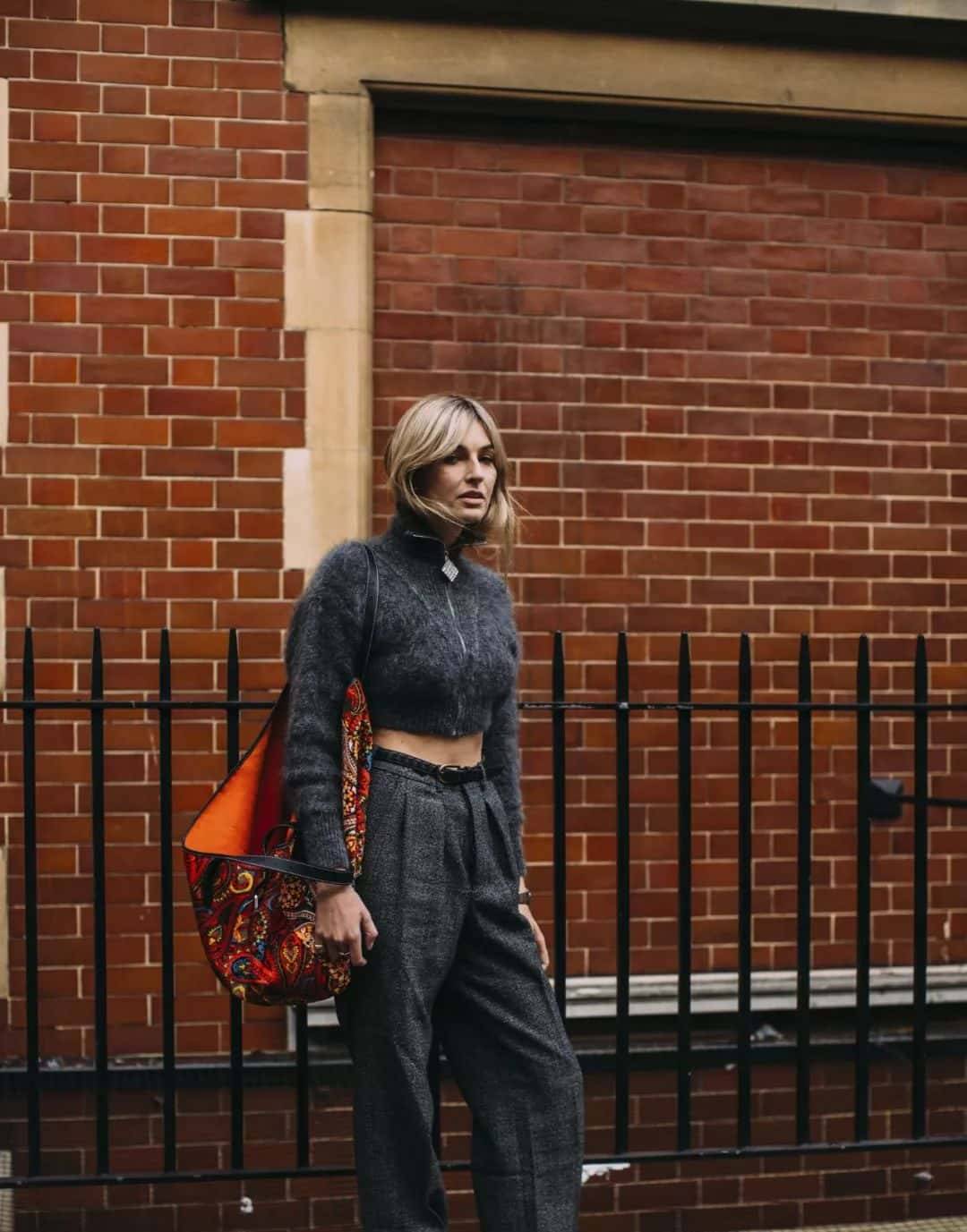 这条裤子你没有?靠它才敢在冬天里放心地长肉啊