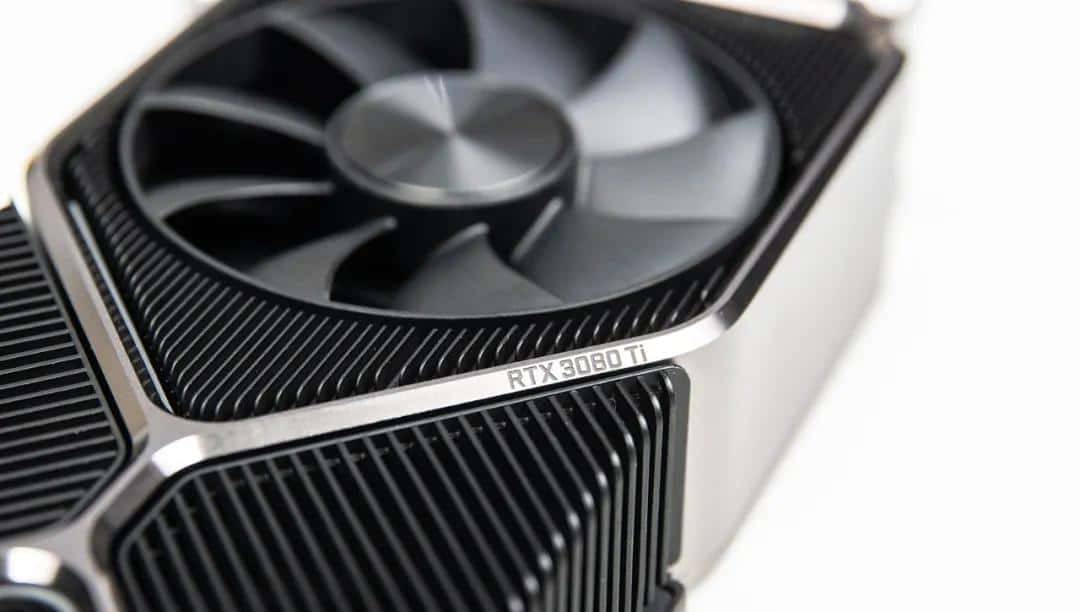 RTX 3080 Ti上手评测，老黄的这一刀砍中了矿老板？